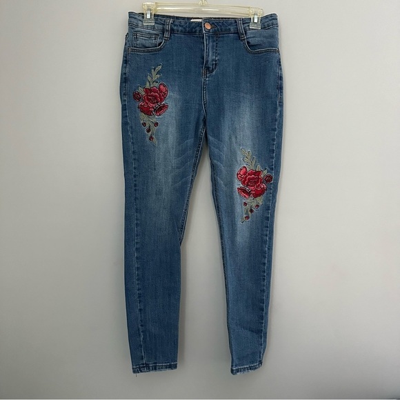 Floral Embroidered Skinny Jeans Y2K - Picture 1 of 7